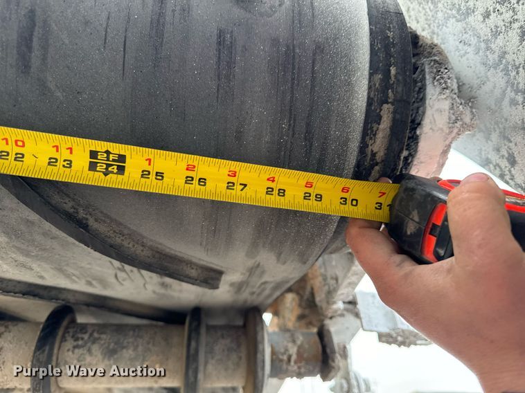 image for item DW2437 CMI MTP-400 roll material placer