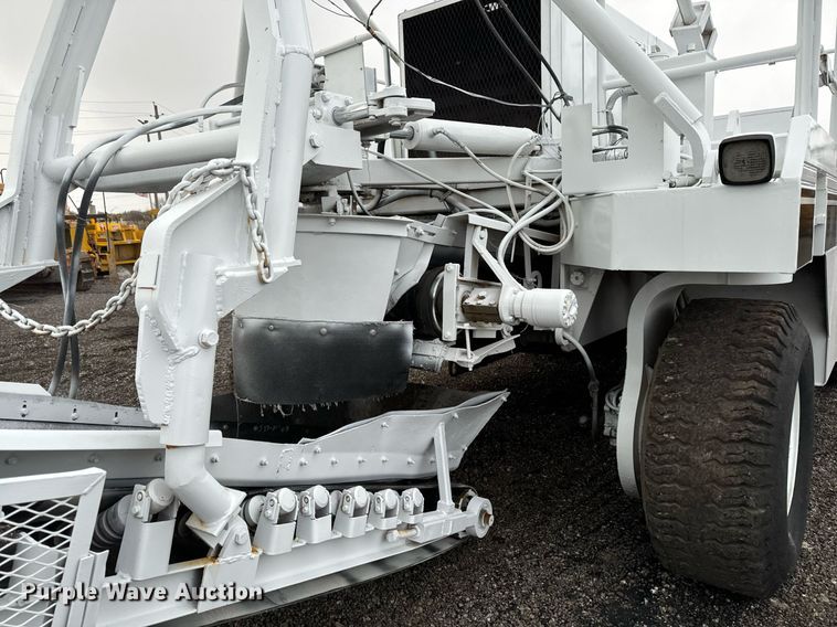 image for item DW2437 CMI MTP-400 roll material placer