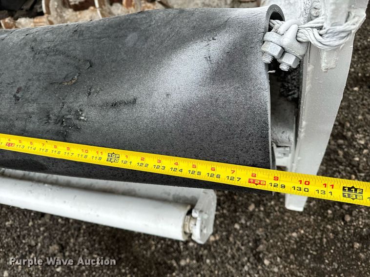 image for item DW2437 CMI MTP-400 roll material placer