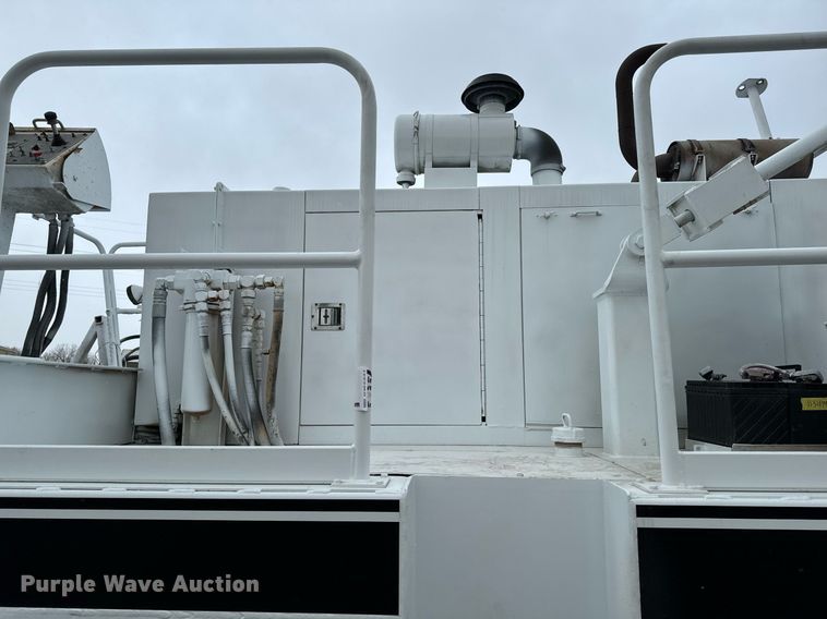 image for item DW2437 CMI MTP-400 roll material placer