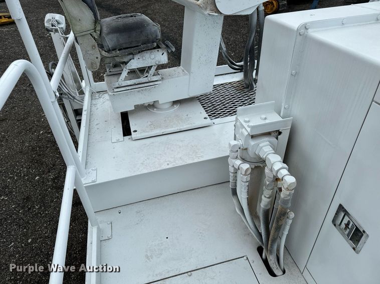 image for item DW2437 CMI MTP-400 roll material placer