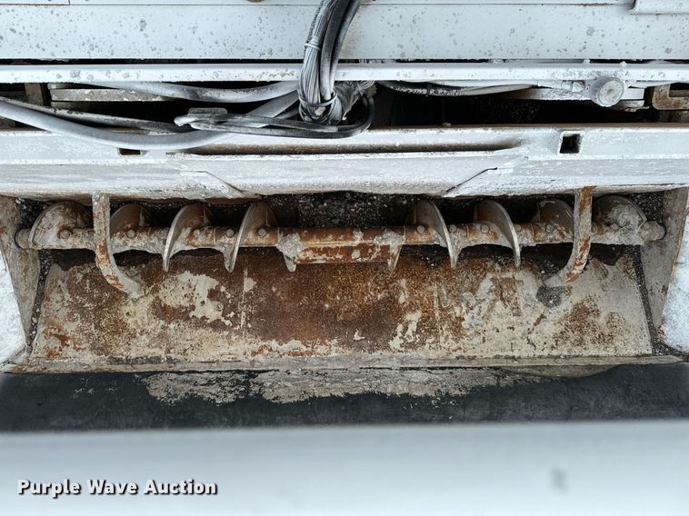 image for item DW2437 CMI MTP-400 roll material placer