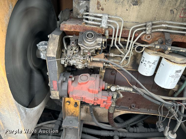 image for item DW2437 CMI MTP-400 roll material placer