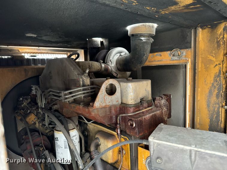 image for item DW2437 CMI MTP-400 roll material placer