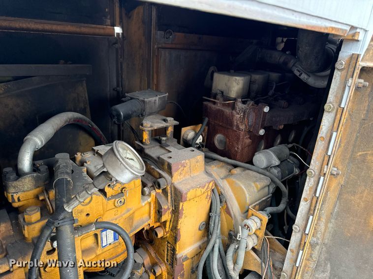 image for item DW2437 CMI MTP-400 roll material placer