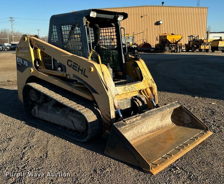 image for item DW2442 2012 Gehl CTL75 tracked skid steer loader