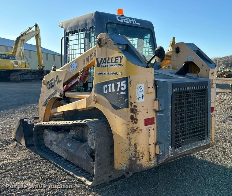 image for item DW2442 2012 Gehl CTL75 tracked skid steer loader
