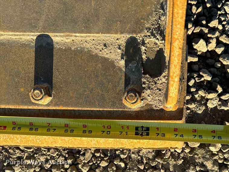 image for item DW2442 2012 Gehl CTL75 tracked skid steer loader