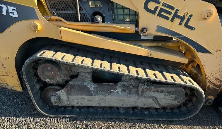 image for item DW2442 2012 Gehl CTL75 tracked skid steer loader