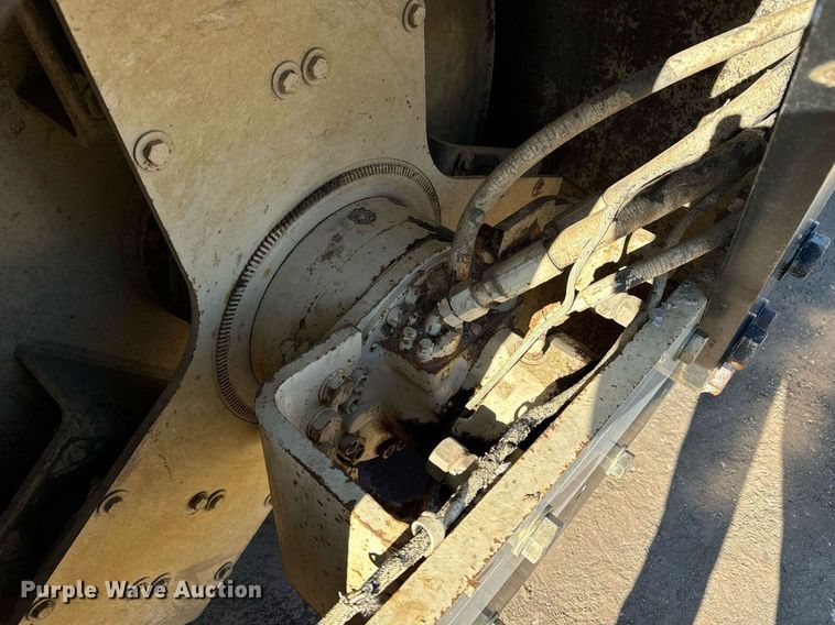 image for item DW2443 2001 Ingersoll Rand DD-110HF double drum vibratory roller