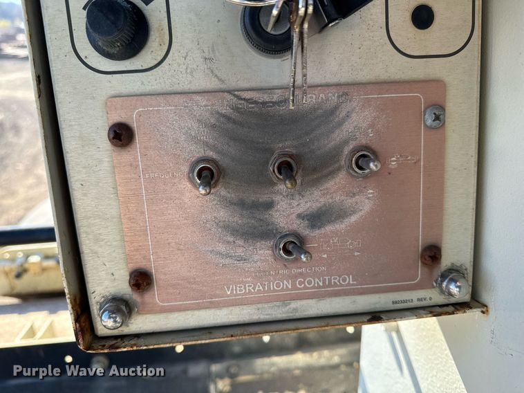 image for item DW2443 2001 Ingersoll Rand DD-110HF double drum vibratory roller