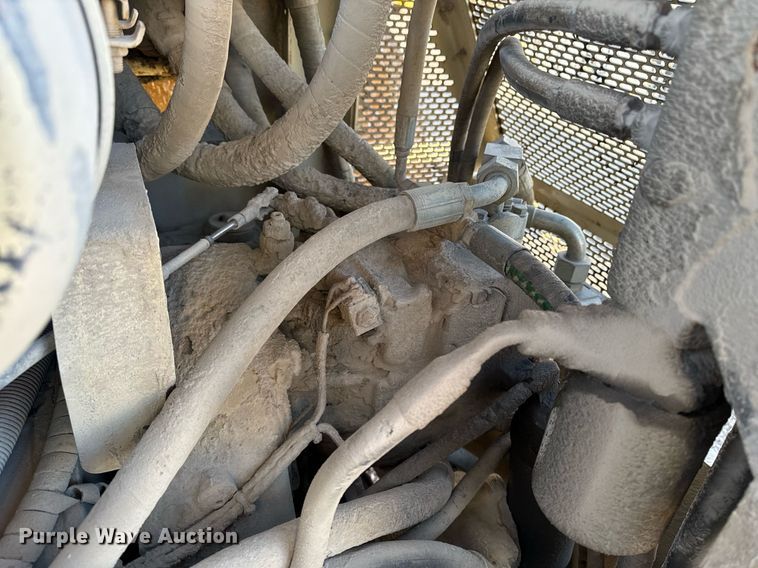 image for item DW2443 2001 Ingersoll Rand DD-110HF double drum vibratory roller