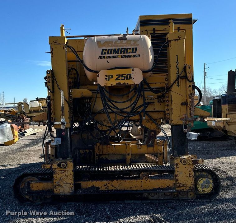 image for item DW2444 1987 Gomaco GP-2000 slip form paver