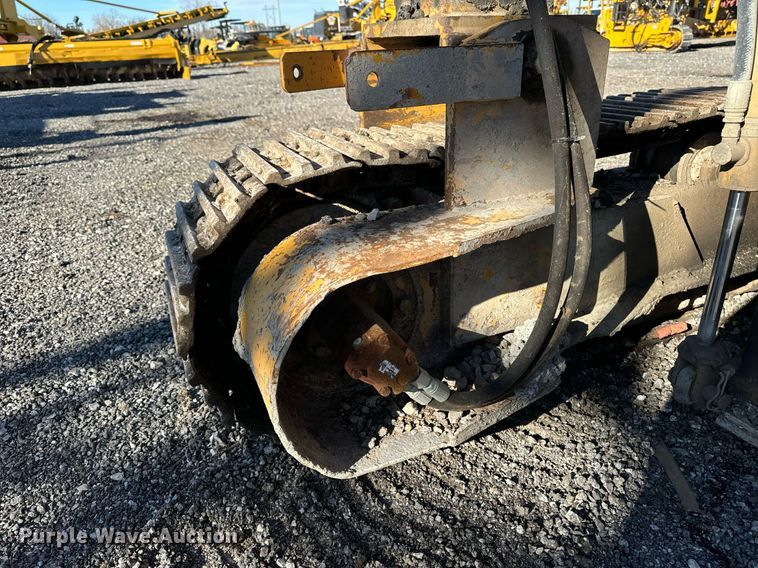 image for item DW2444 1987 Gomaco GP-2000 slip form paver