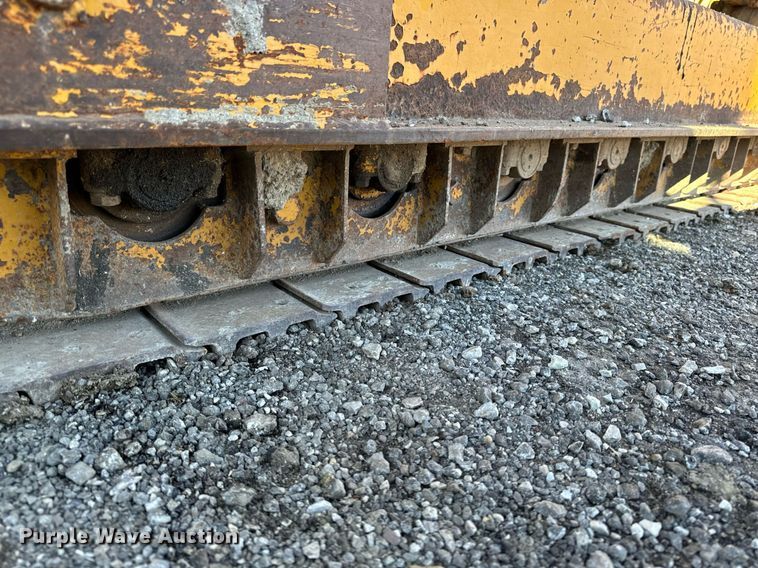 image for item DW2444 1987 Gomaco GP-2000 slip form paver