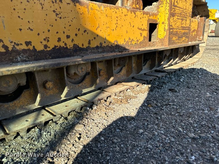 image for item DW2444 1987 Gomaco GP-2000 slip form paver