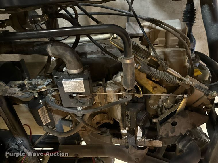 image for item DX3808 2000 Kawasaki Mule 2510 utility vehicle