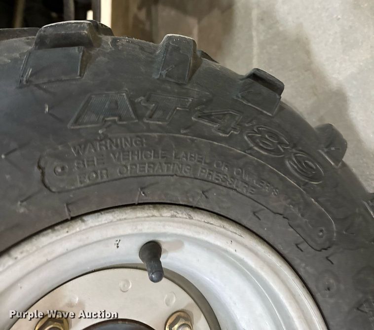 image for item DX3808 2000 Kawasaki Mule 2510 utility vehicle