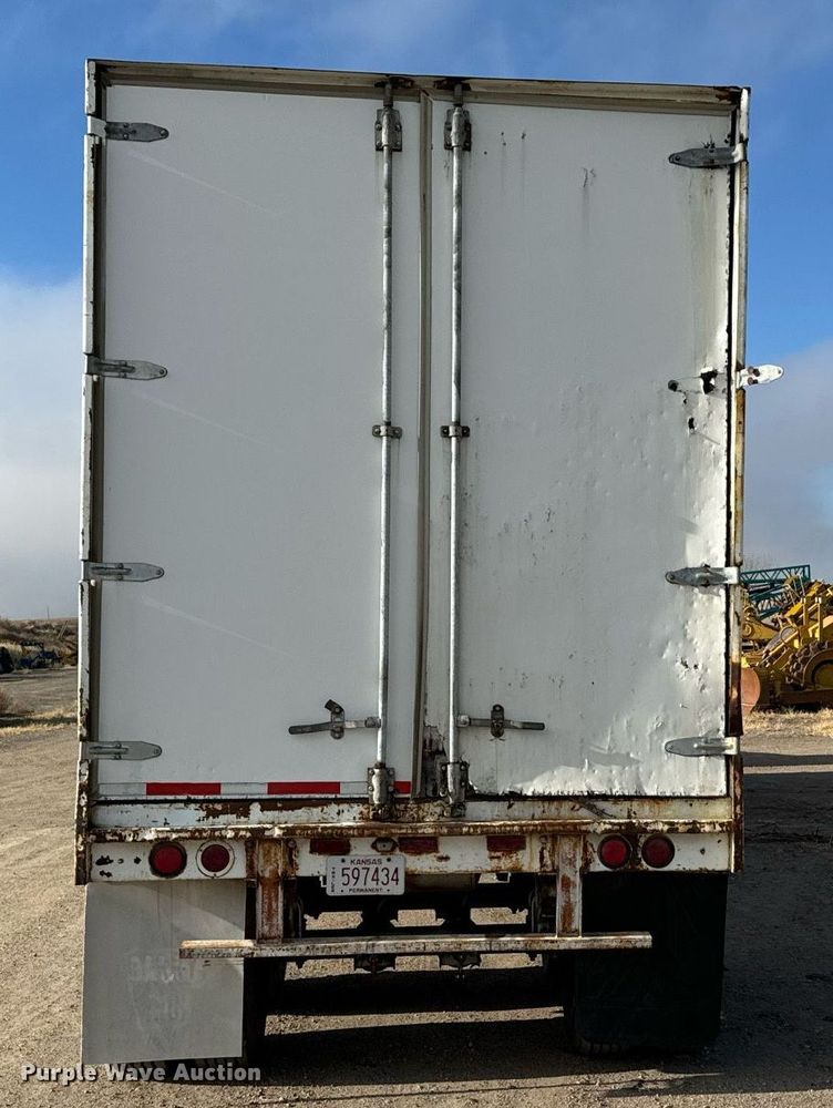 image for item DX3809 1983 Dorsey AI DT-282LS dry van trailer