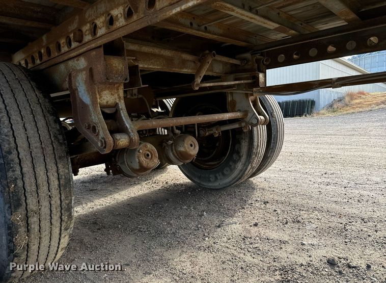 image for item DX3809 1983 Dorsey AI DT-282LS dry van trailer