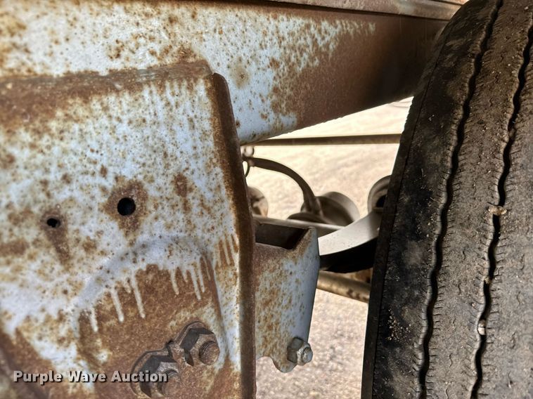 image for item DX3809 1983 Dorsey AI DT-282LS dry van trailer