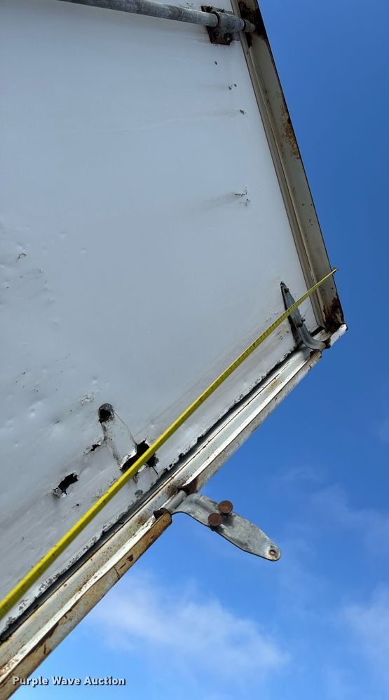 image for item DX3809 1983 Dorsey AI DT-282LS dry van trailer