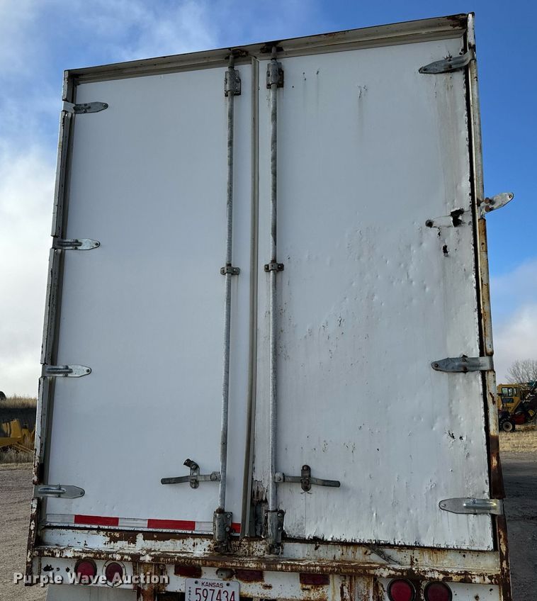image for item DX3809 1983 Dorsey AI DT-282LS dry van trailer