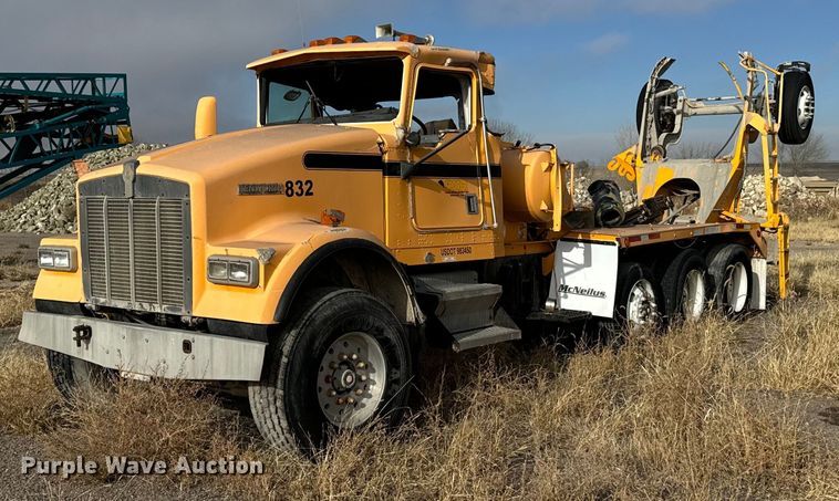 image for item DX3810 2000 Kenworth W900 ready mix truck