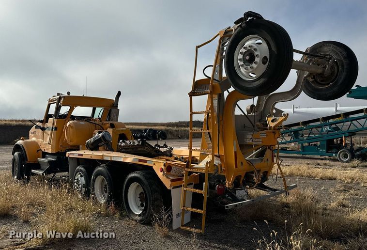 image for item DX3810 2000 Kenworth W900 ready mix truck