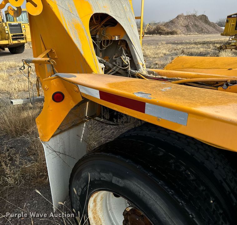 image for item DX3810 2000 Kenworth W900 ready mix truck