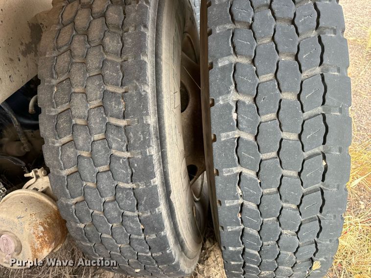 image for item DX3810 2000 Kenworth W900 ready mix truck