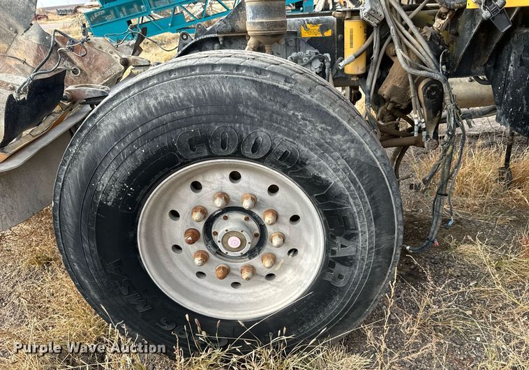 image for item DX3810 2000 Kenworth W900 ready mix truck