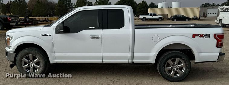 image for item DX3811 2018 Ford F150 SuperCab pickup truck