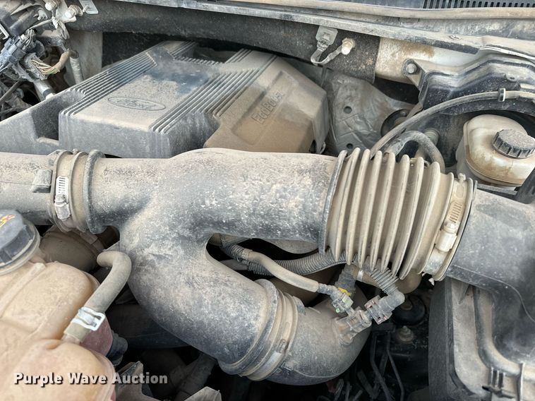 image for item DX3811 2018 Ford F150 SuperCab pickup truck