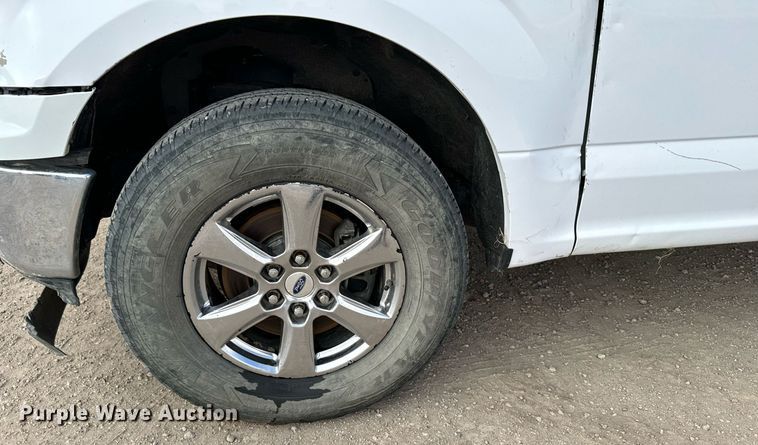 image for item DX3811 2018 Ford F150 SuperCab pickup truck