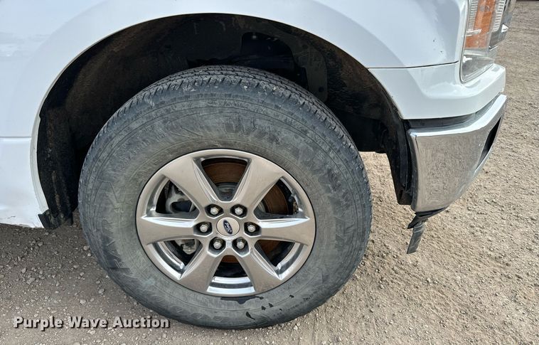 image for item DX3811 2018 Ford F150 SuperCab pickup truck