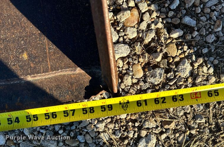 image for item DX3818 1995 John Deere 4475 skid steer loader