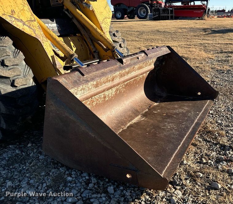 image for item DX3818 1995 John Deere 4475 skid steer loader