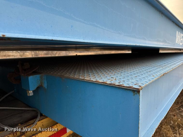 image for item DX3850 Weigh-Tronix BMS 7011-100T truck scale