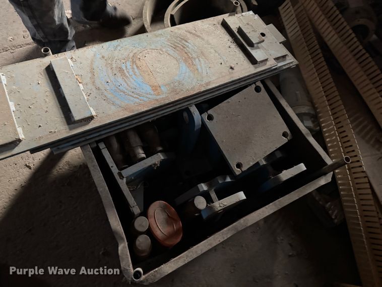 image for item DX3850 Weigh-Tronix BMS 7011-100T truck scale