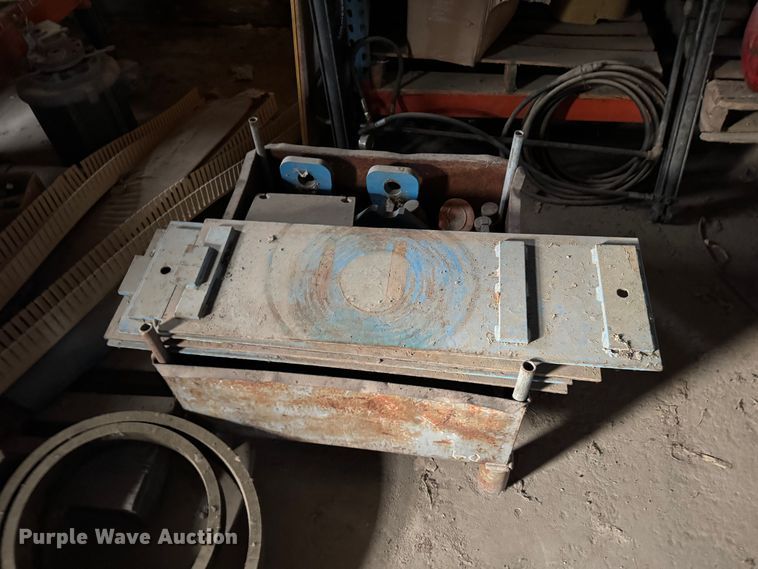 image for item DX3850 Weigh-Tronix BMS 7011-100T truck scale