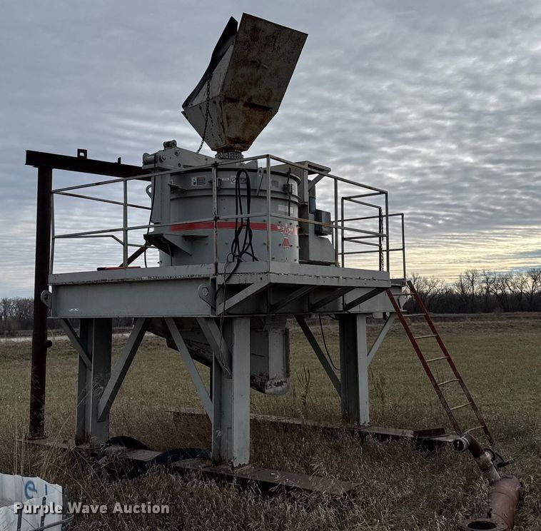 image for item DX3867 Cemco Turbo 70 impact crusher