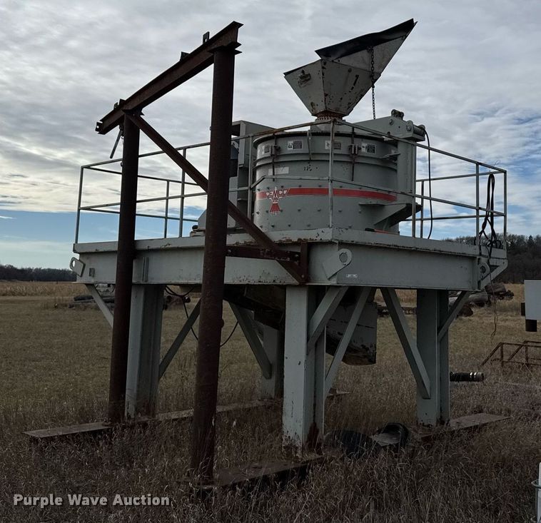 image for item DX3867 Cemco Turbo 70 impact crusher