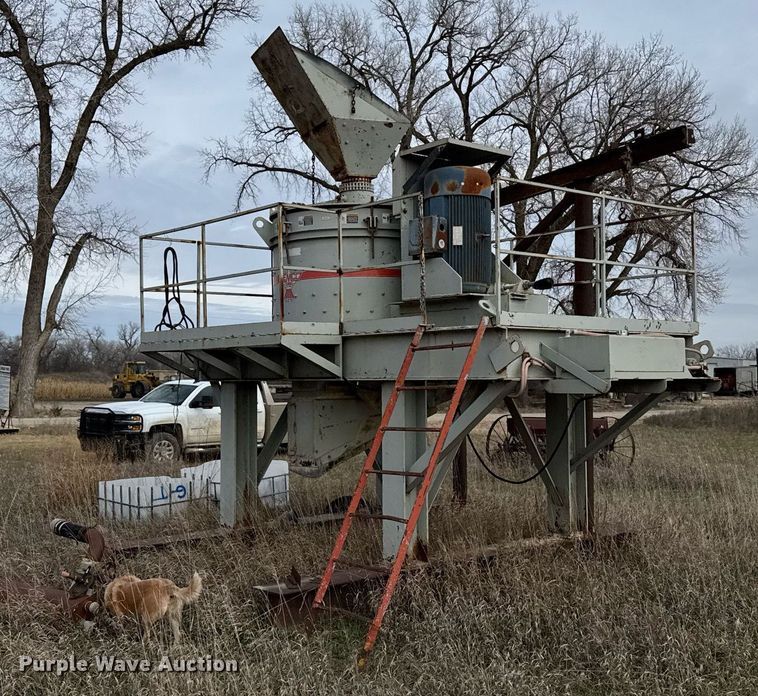 image for item DX3867 Cemco Turbo 70 impact crusher