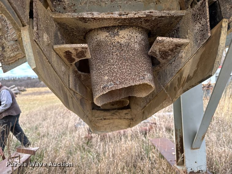 image for item DX3867 Cemco Turbo 70 impact crusher