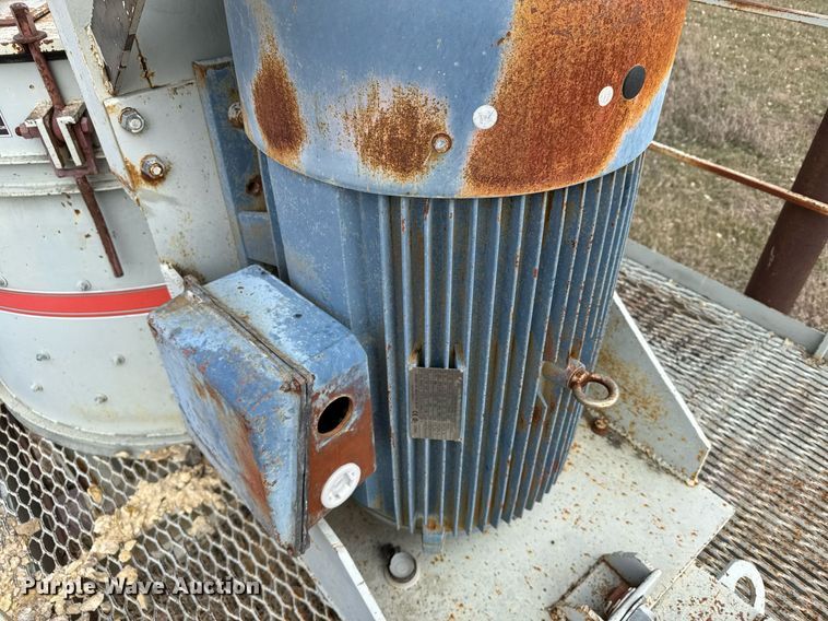 image for item DX3867 Cemco Turbo 70 impact crusher