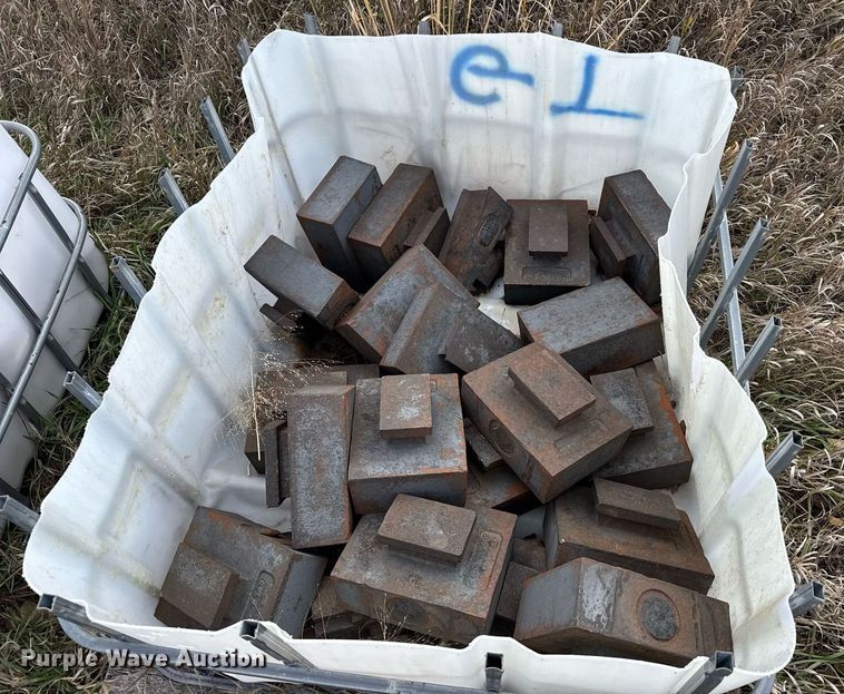 image for item DX3867 Cemco Turbo 70 impact crusher