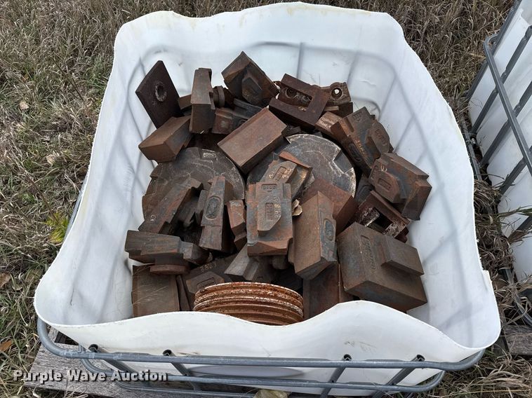 image for item DX3867 Cemco Turbo 70 impact crusher