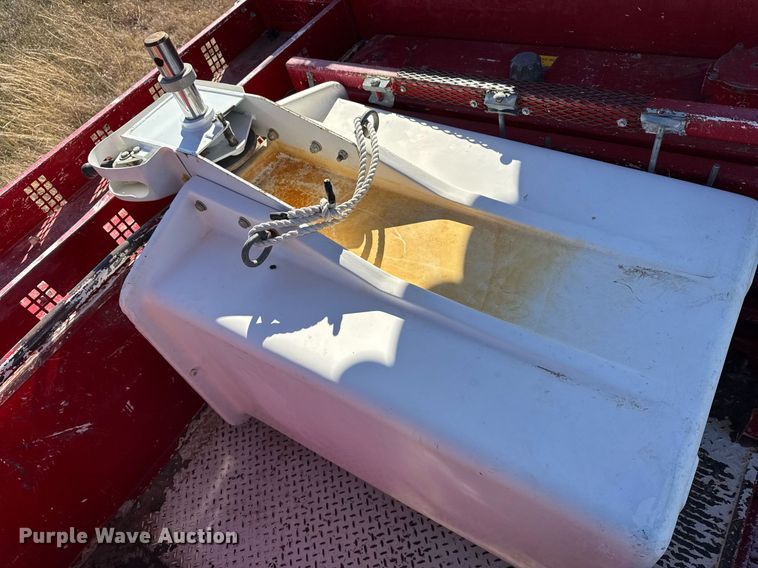 image for item DX3887 Altec DM47TR digger derrick bed