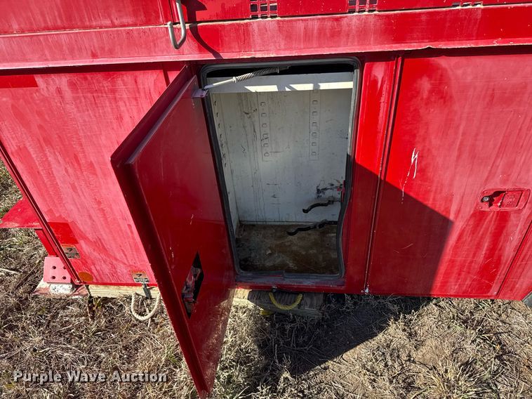 image for item DX3887 Altec DM47TR digger derrick bed